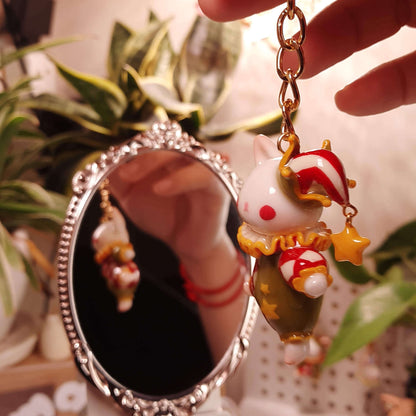 . Mimi in the Circus - Keychain/Phonechain .  [ Pre-order ]