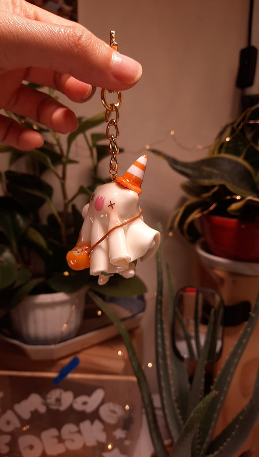 . Boo in the Circus - Keychain/Phonechain .  [ Pre-order ]