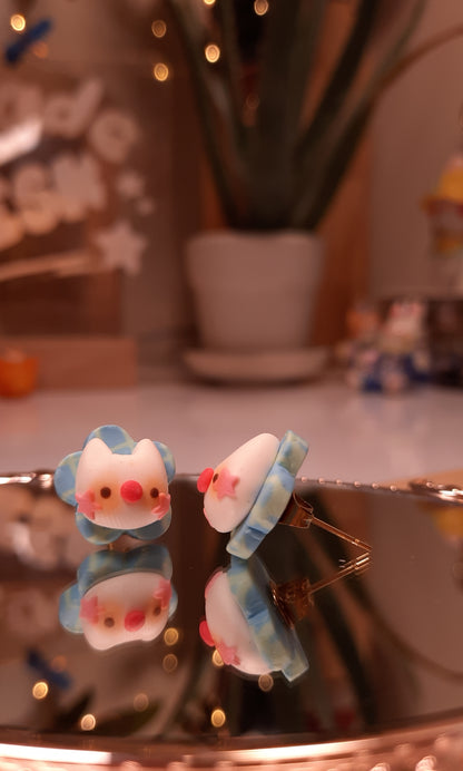 . Silly Cat Earrings .
