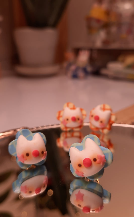. Silly Cat Earrings .