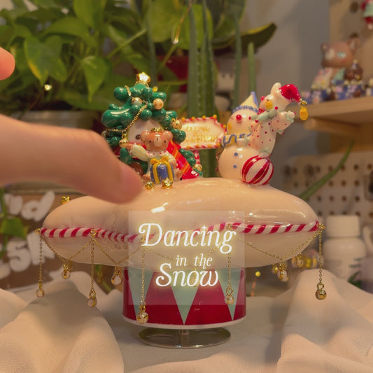 .Dancing in the Snow. [ Pre-order ]